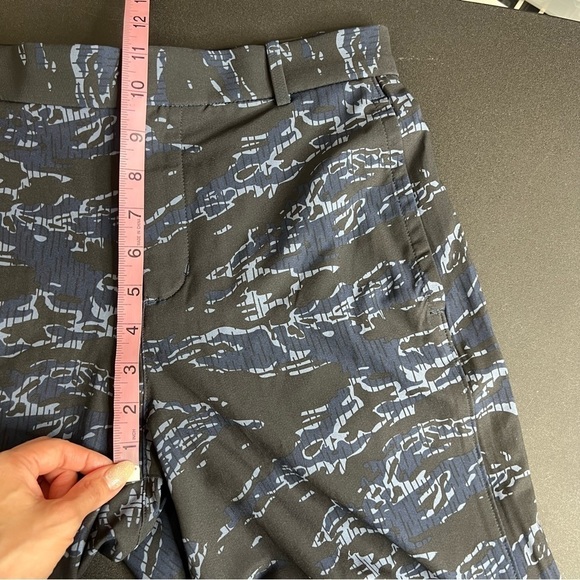 Nike Golf shorts Men medium 28 Flex Camo Blue Black Standard Fit Hybrid G - Picture 6 of 10